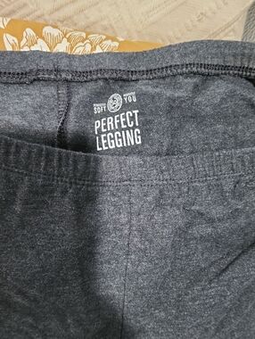 Women's Charcoal Stretch Leggings
